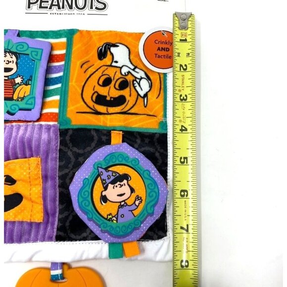 Peanuts Halloween Deluxe Crinkle Square with Teether On The Go Great Pumpkin - Picture 10 of 10